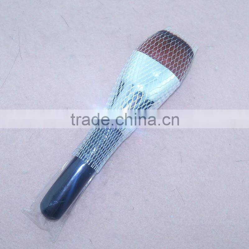 Hot selling refillable body kiss beauty powder blusher loose concealer container brush with soft hair