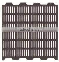 farrowing crate pig flooring