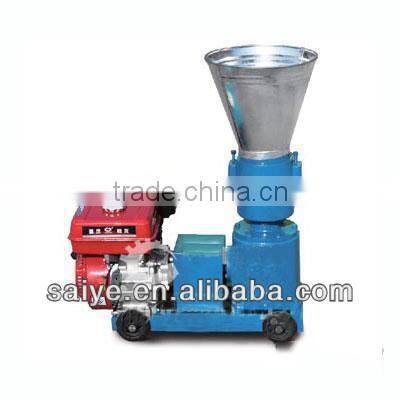 Sawdust moving roller pellet machine