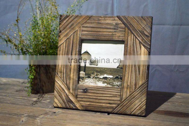 2016 new style antique wooden linen picture frame with wood clips