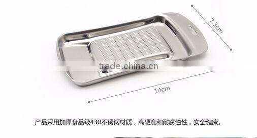 cy285 Kitchen tools household simple handled garlic ginger grinding