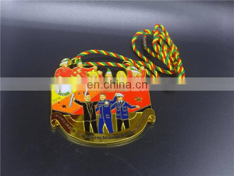 High quality die casting MOQ 10 car emblem medal