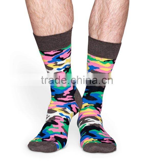 2016 Fashion Custom Jacquard Logo Camo Socks