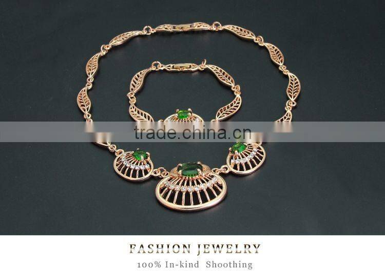 Top Hot Sale Women 18k Gold Plated Jewelry Sets Beautiful Luck Green Trendy Necklace Bracelet Earrings Ring Good Jewelry