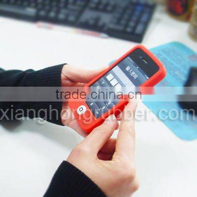 2013 hot sales mobile phone silicone case with button style
