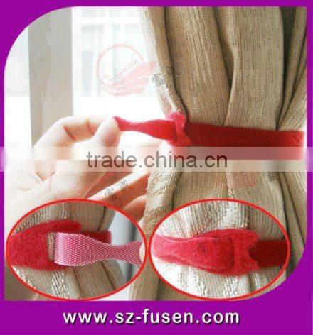 Self-locking Hook and loop bundling strap