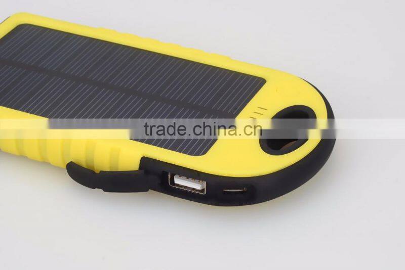 Promotional gift 4000mAh solar power bank for all mobile phones