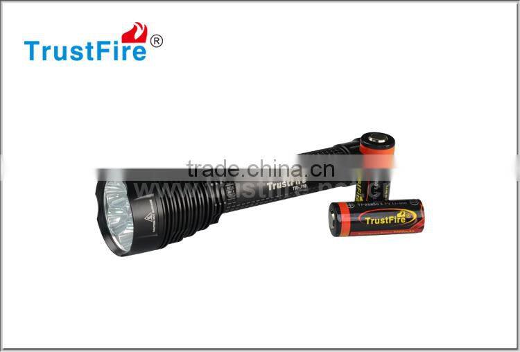 Hot sale cree tactical flashlight J18 with 7* Cree XM-L 2 8000LM rechargeable powerful flashlight !