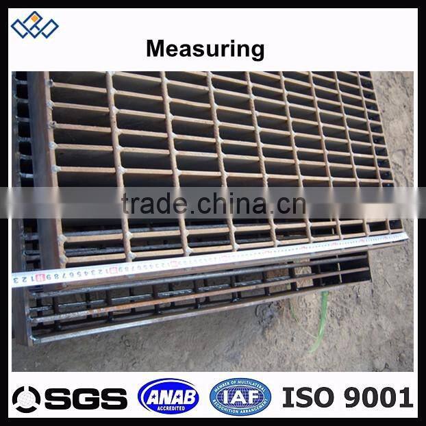 Dubai UAE standard black grating with low price