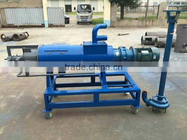 Newest designed screw press solid liquid separating machine for cow / pig / chicken manure with great performance