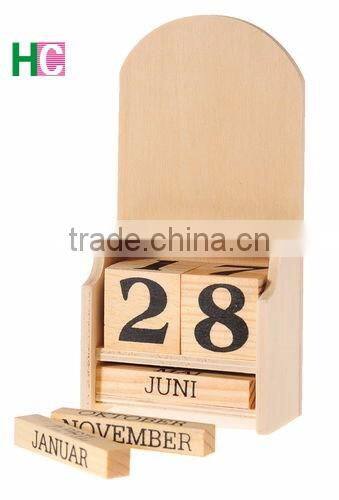 Fashion hot sales hand craft kids gifts wholesale desktop wooden stand decoration wood perpetual calendar