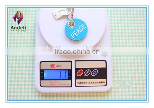 cheap promotional custom metal keychain with felt