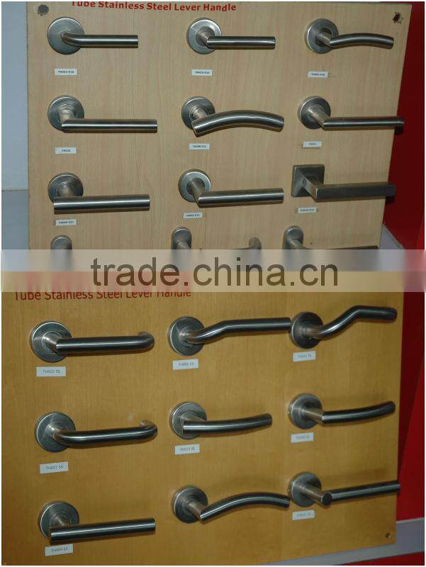 TH027:Stainless Steel Hollow Lever Door Handle with Escutcheon