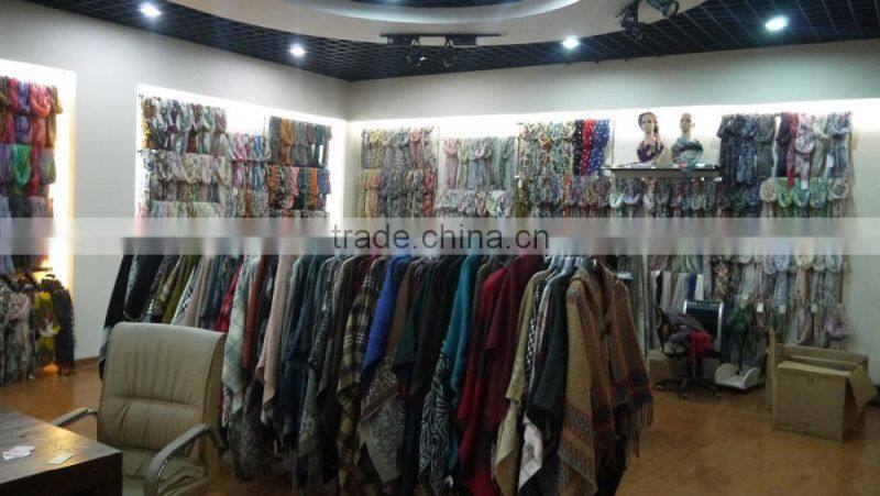 2015 Newest Design Circle Loop Boucle Yarm Fashion Winter Lady Scarf