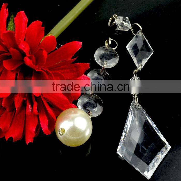 Wholesale assorted shapes acrylic chandelier acrylic beads china