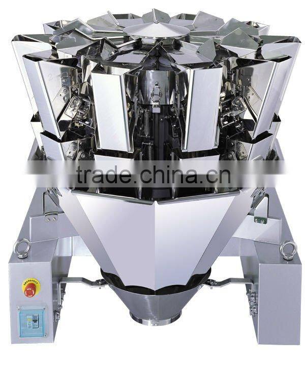 Raisins packaging in pouches