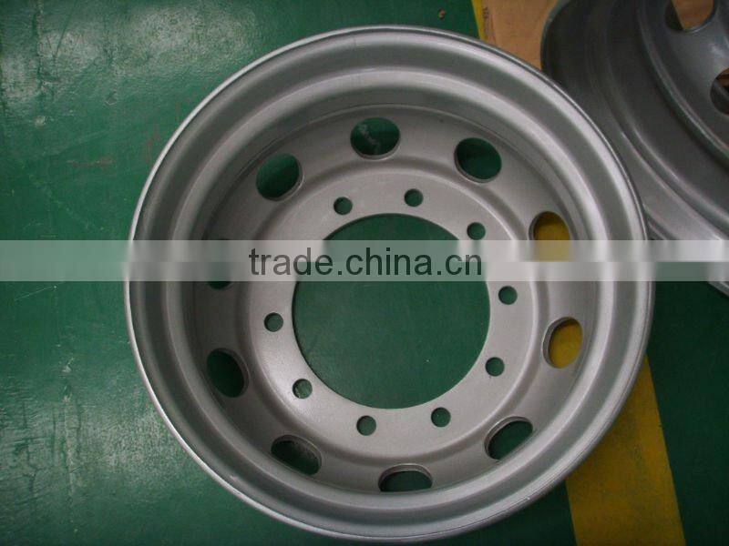 22.5*8.25 tubeless wheel