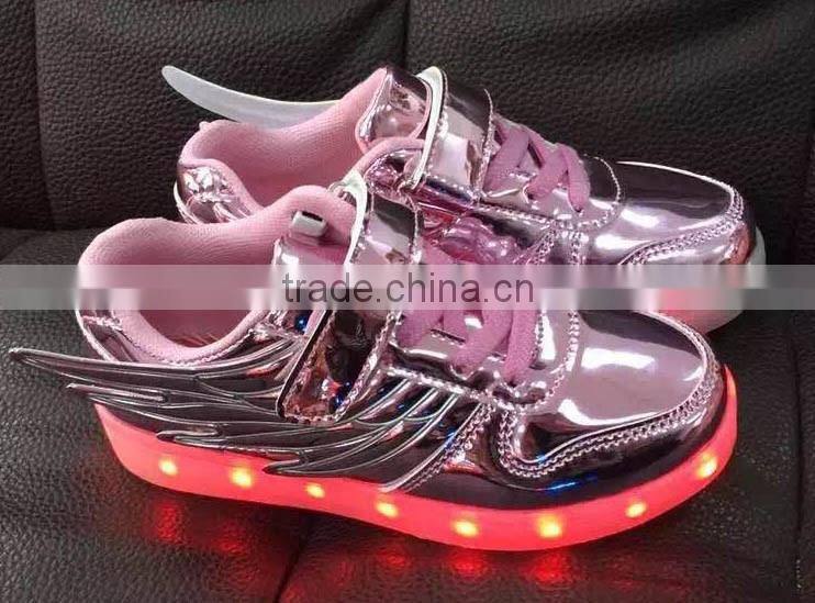 Hot selling led Light Children wing shoes fashion led sneaker led light up shoes