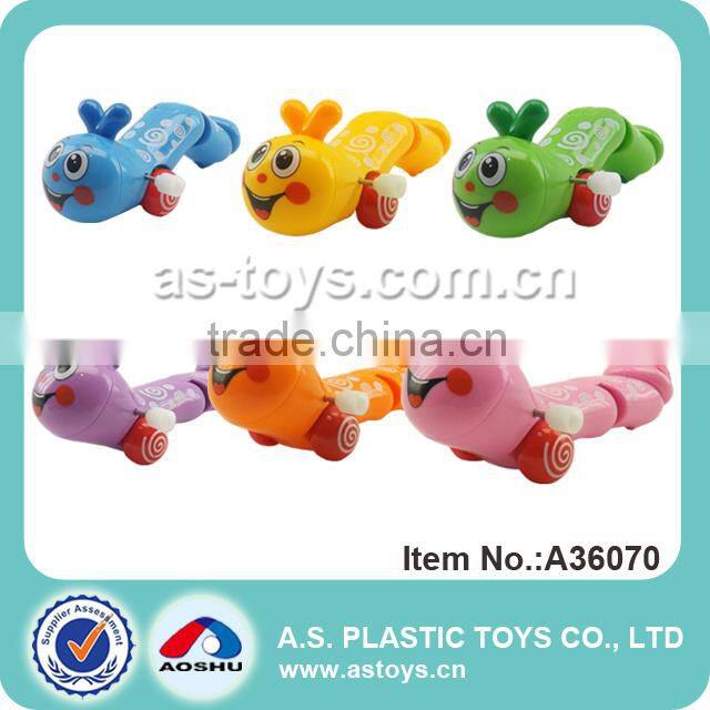 Wind up funny plastic crawling baby dolls