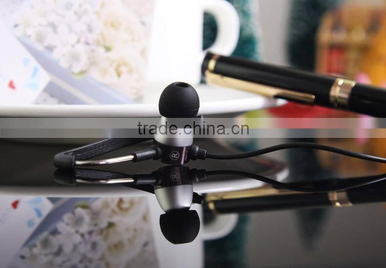 Wired metal Stereo Headset Earhook for Phones