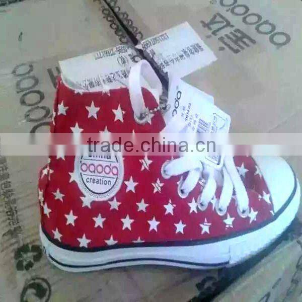 Trade Assurance Wholesale stock low price men canvas shoes high quality $1.5 dollar shoes
