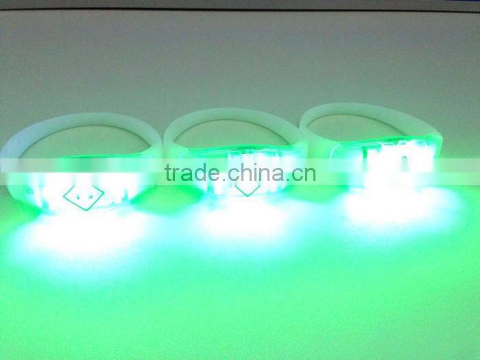 High Quality Custom LED Flashing Silicone Bracelet, LED Light Silicone Wristband
