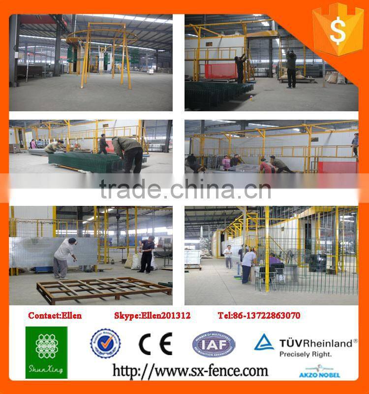 Cheap PVC Coated Welded Metal Garden Fence Panel With Peach post