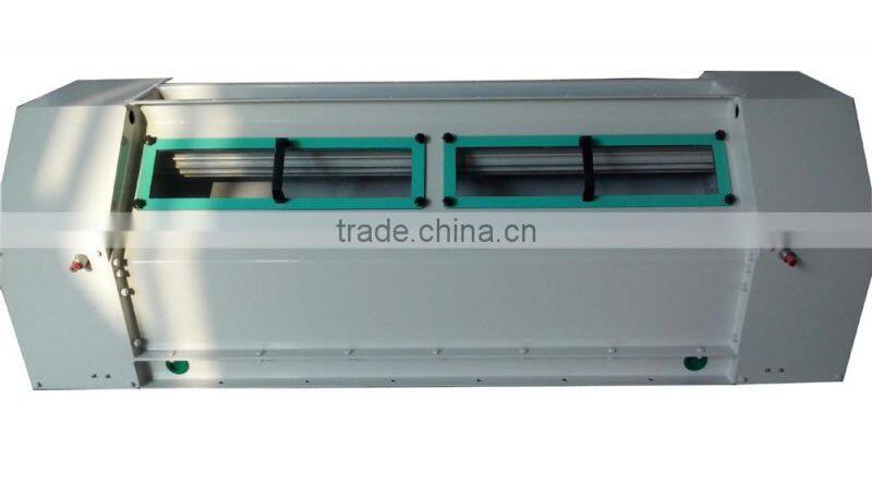 Feed processing baby chicken feed crumbler