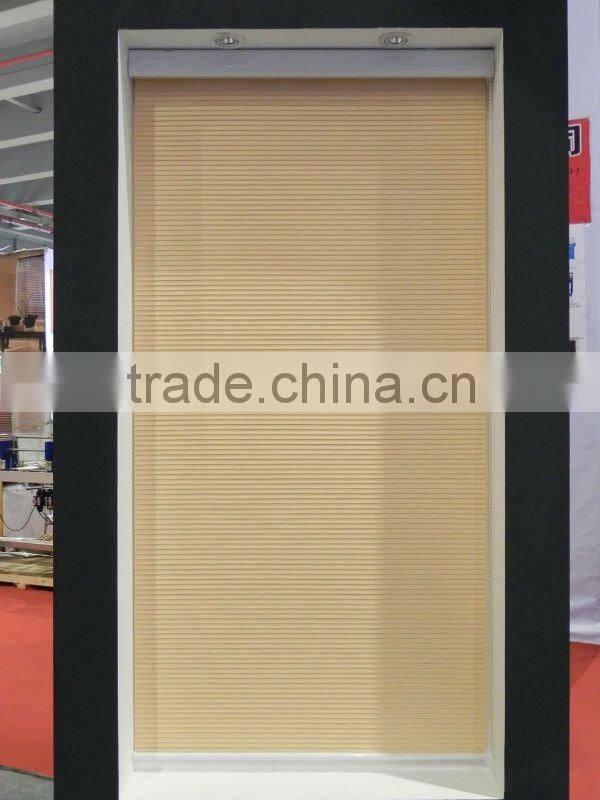 Thousand layer shade