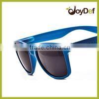 hot selling women sunglasses party and vacation style sunglasses fashion green frame eyewear glasses