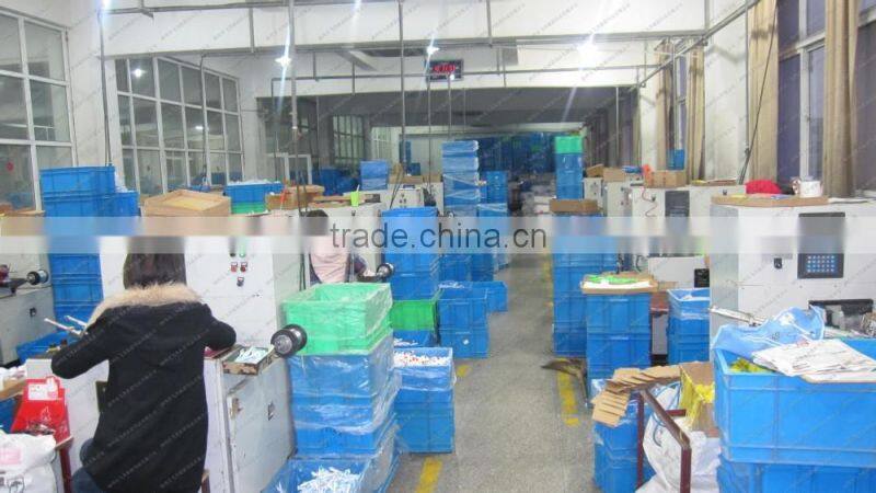 Wholesale pp material travel disposable toothbrush with cap for hotel