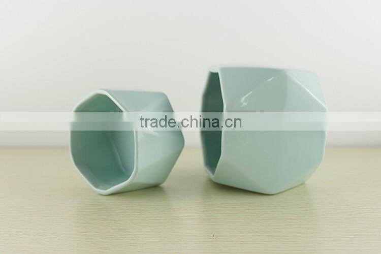 China cheap custom glazed polyhedral prismatic ceramic flower pot