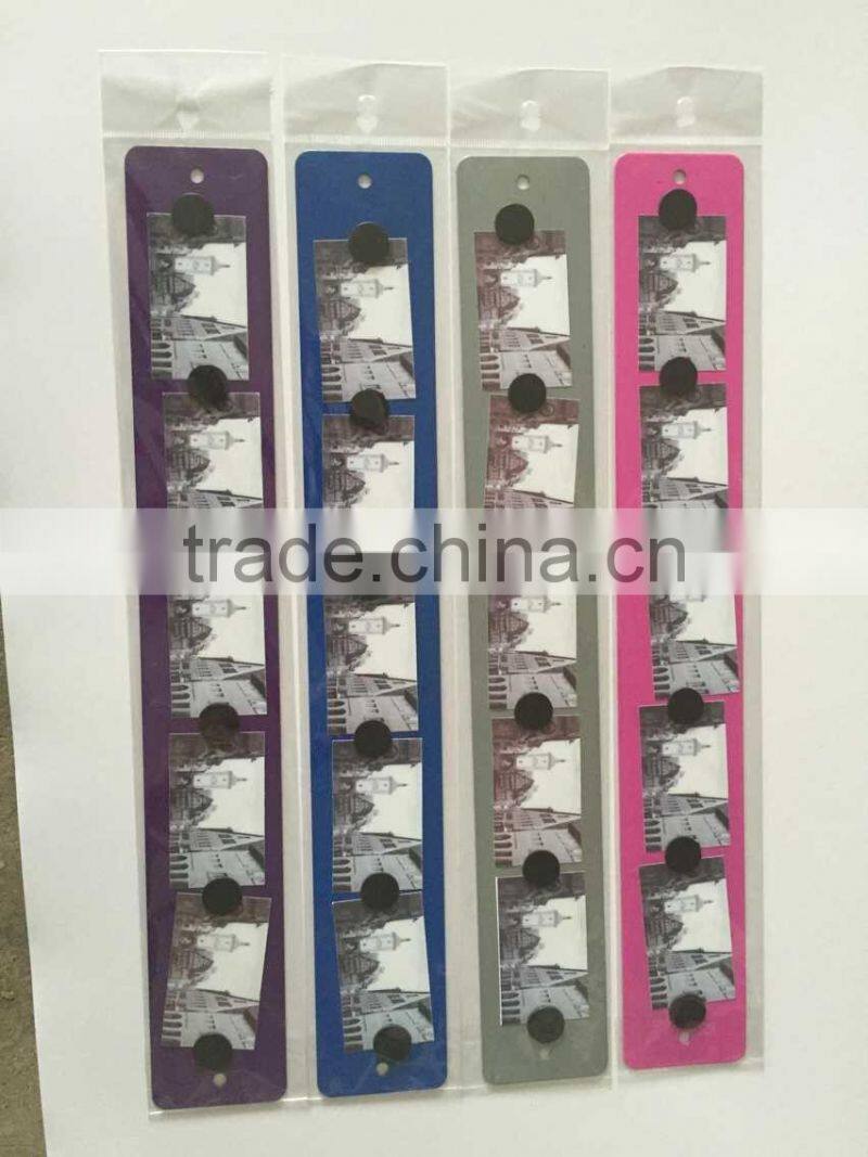 iron board+4pcs flower shape magnet hook