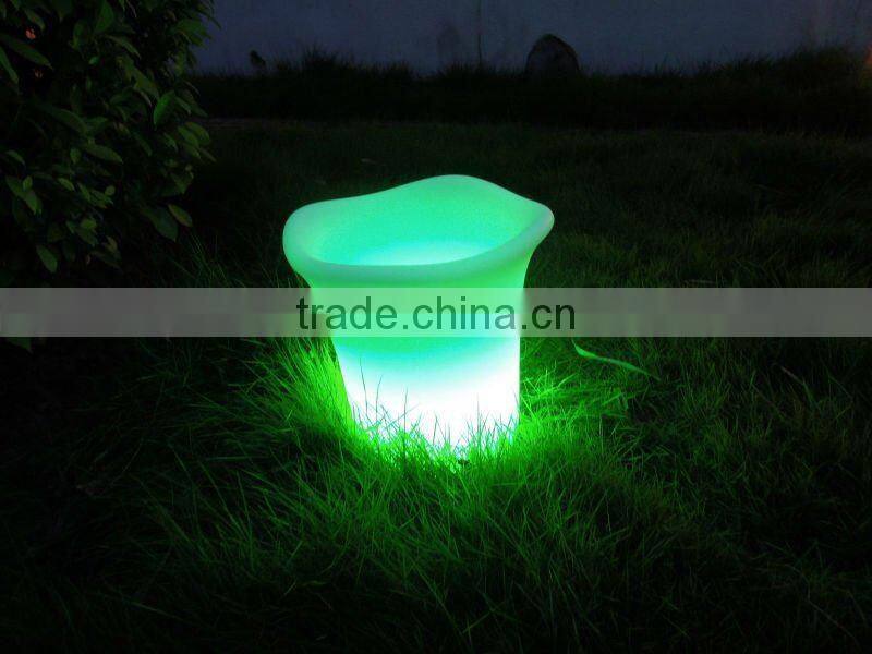 2013 flashing color changing rechargeable holder