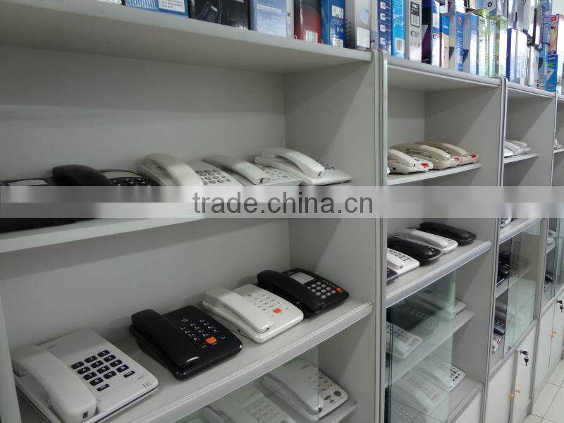 Analog handset telephone for hotline