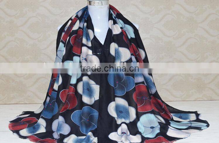 Manufacturer Wholesale Fringed Viscose Flower Printed Fall Fashion Woman Scarf