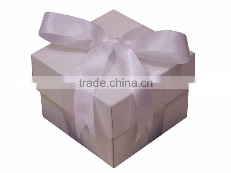 fancy paper gift box with lid