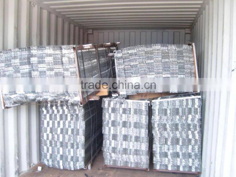 ISO 9001SQ-PVC coated expanded metal mesh