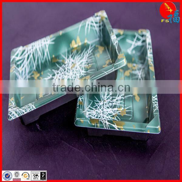 Disposable plastic sushi tray