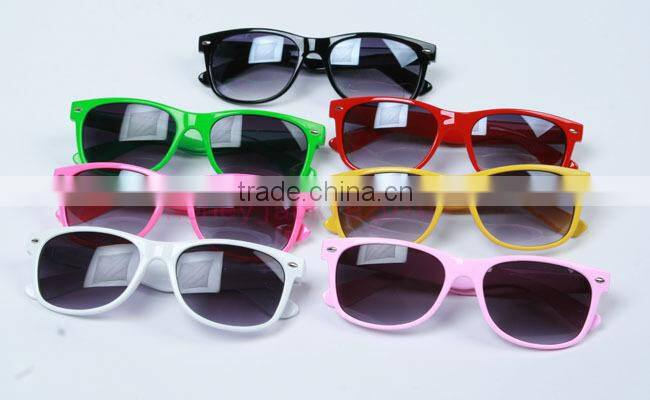 Men and women sun glasses Anti UV Retro sun glasses manufacturers selling