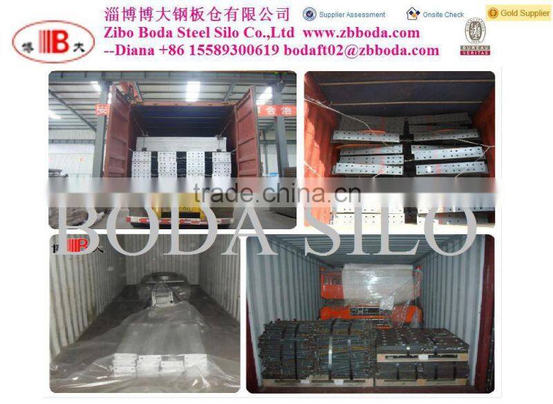Roof grain scraper / chain conveyor on steel silo with catwalk for supporting