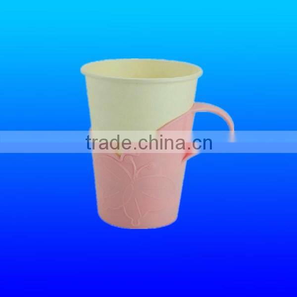 Plastic water cup saucer with handle