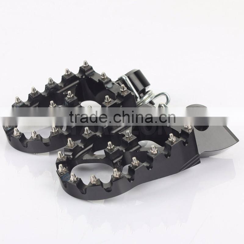 7075 aluminum alloy motorcycle spare parts CNC foot pegs for offroad