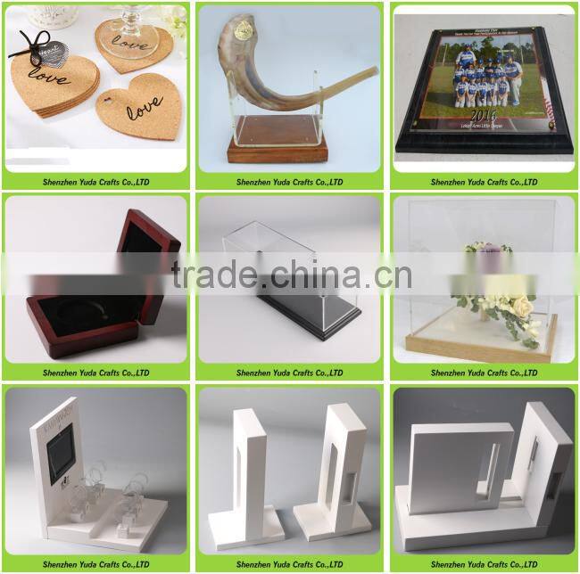 Best faver gift box with sculptured patterns glossy beautiful mdf box