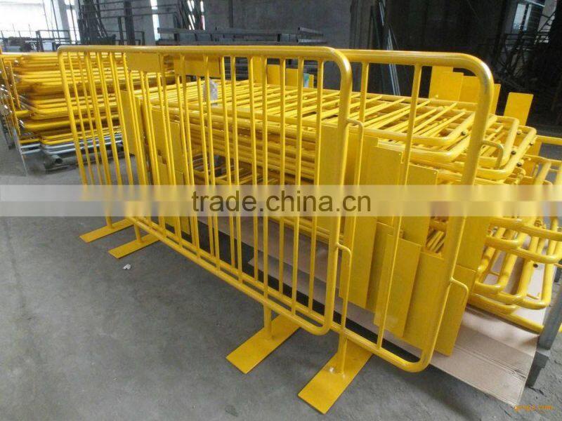 Galvanized or Powder coated crowd control barrier/ temporary fence barrier/steel pipe barrier