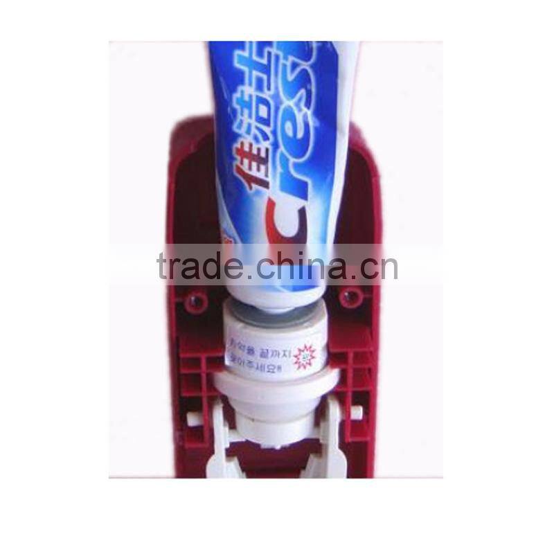 Wholesale children automatic toothpast dispenser toothbrush that dispenses with brush holder bathroom set