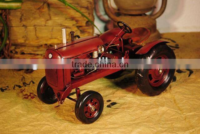 Tractor metal model
