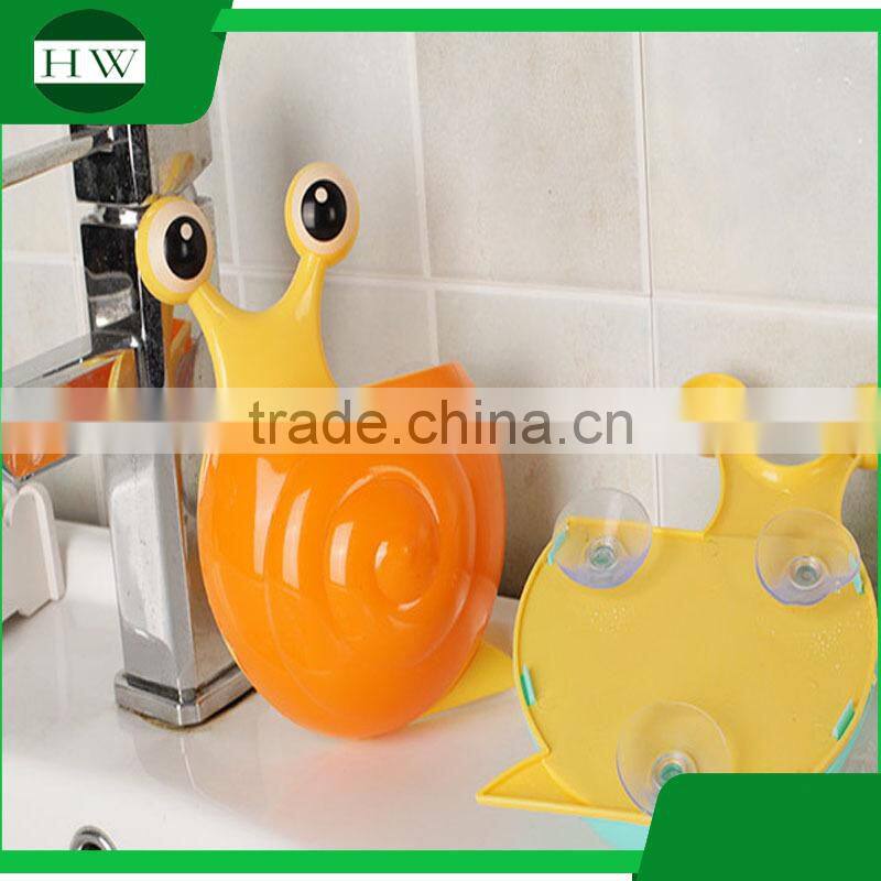 Animal toothbrush holder plastic snail toothbrush holder Snail Wall Mount Toothbrush Holder With Suction Cup Kids