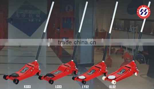Hydraulic garage jacks