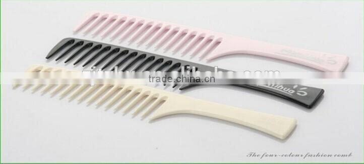 Wholesale Plastic Fashion Factory Direct Sell Wide Tooth Hair Comb 22*4.5cm